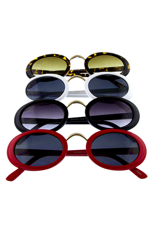 Womens oval clout plastic fashion sunglasses